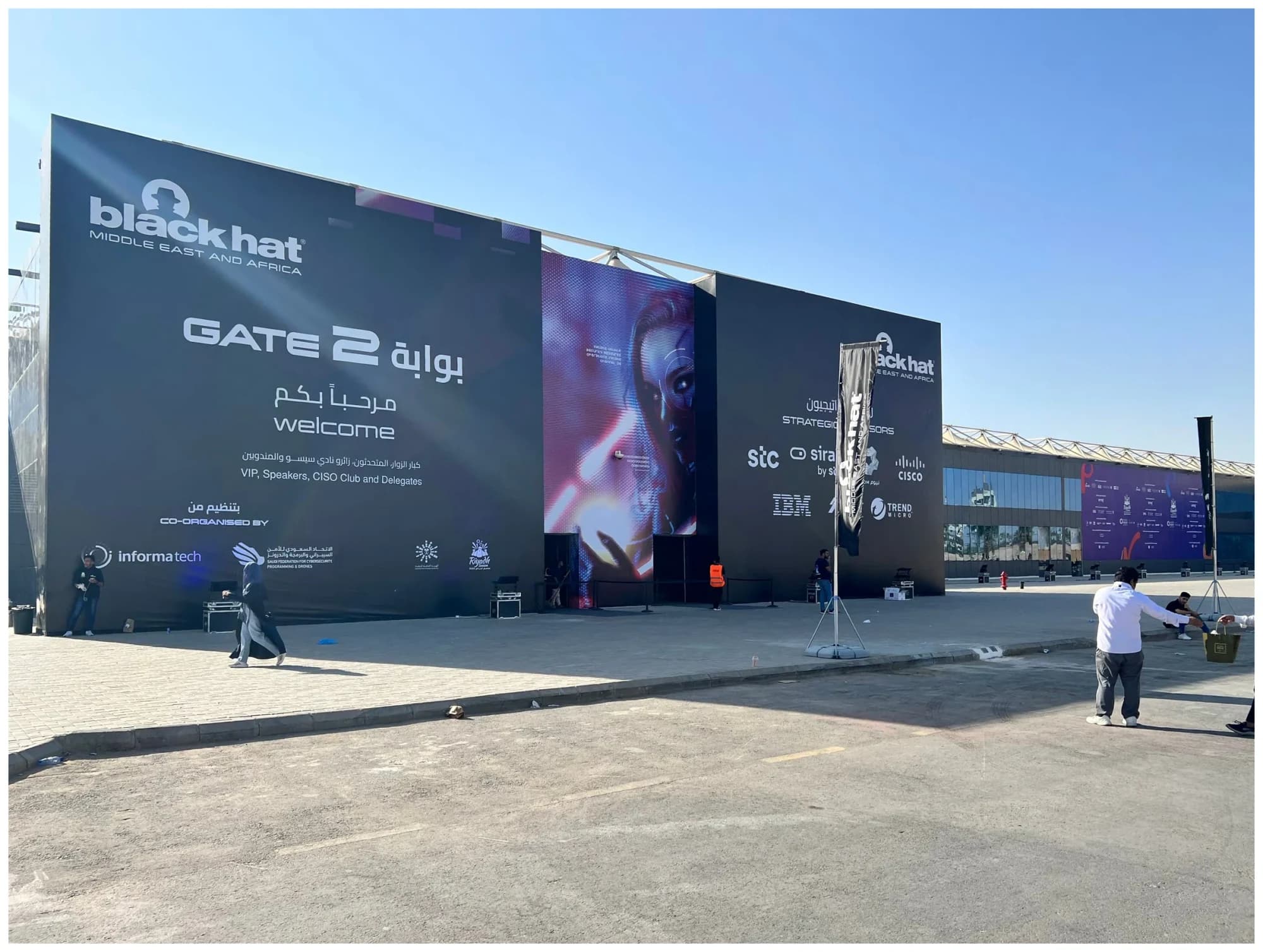 Black Hat MEA 2022 entrance and on-site event signage